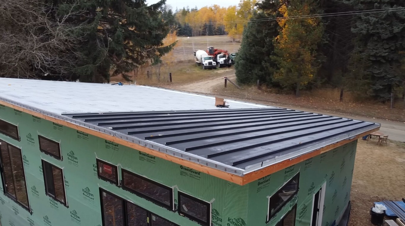 Commercial Roofing Services in La Mirada, CA